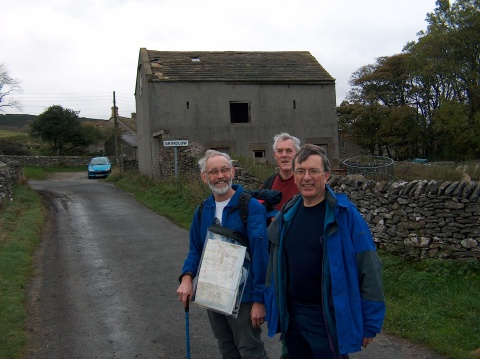 Arthur, Roy and Tony entering Grindlow en route to  Foolow